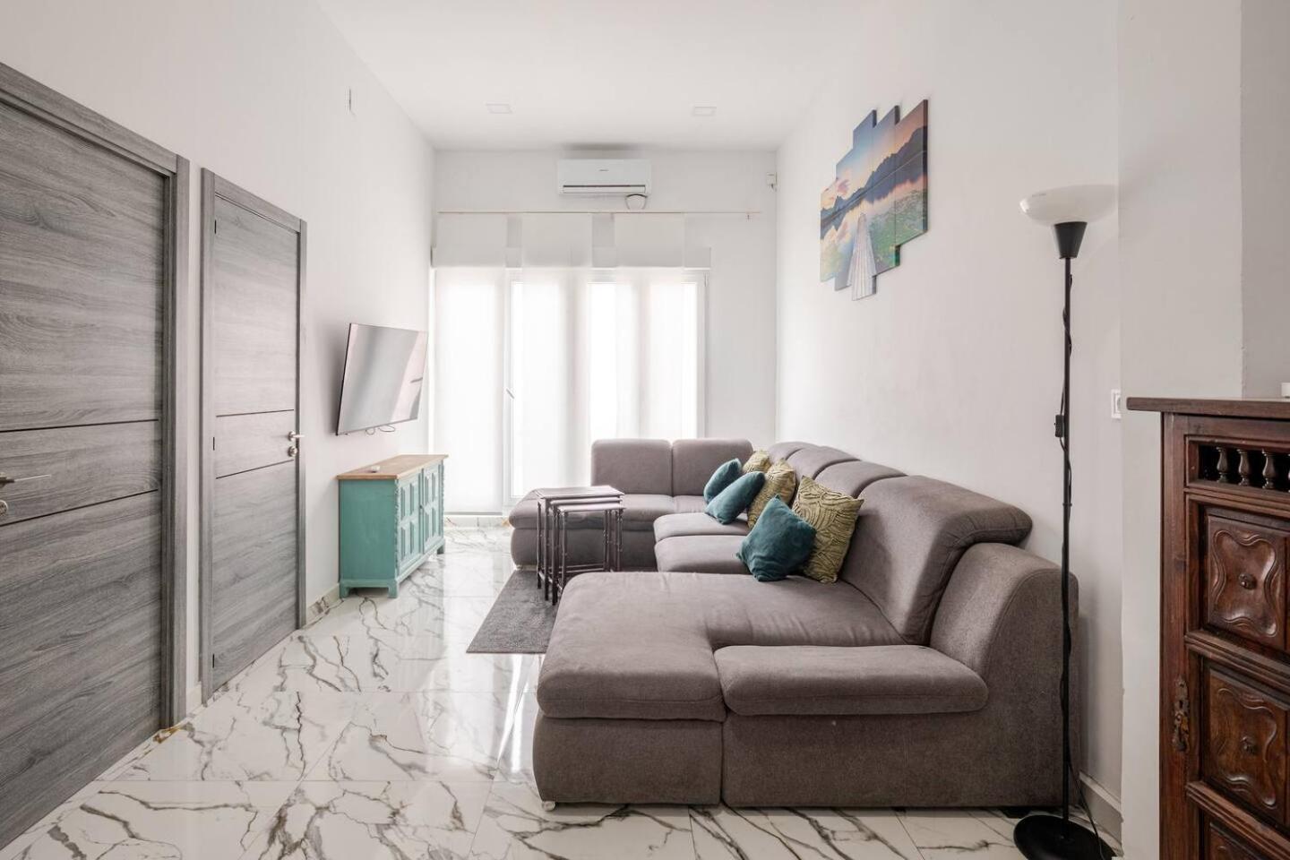 Apartamento En Planta Baja Cerca De La Playa En Badalona Ngoại thất bức ảnh
